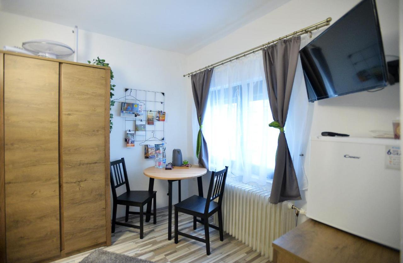 Castle Garden Apartman エゲル エクステリア 写真