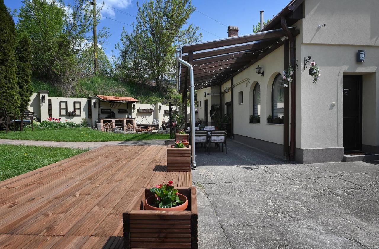 Castle Garden Apartman エゲル エクステリア 写真