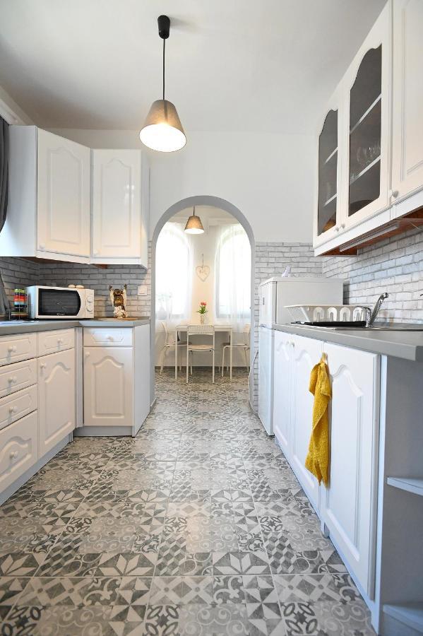 Castle Garden Apartman エゲル エクステリア 写真